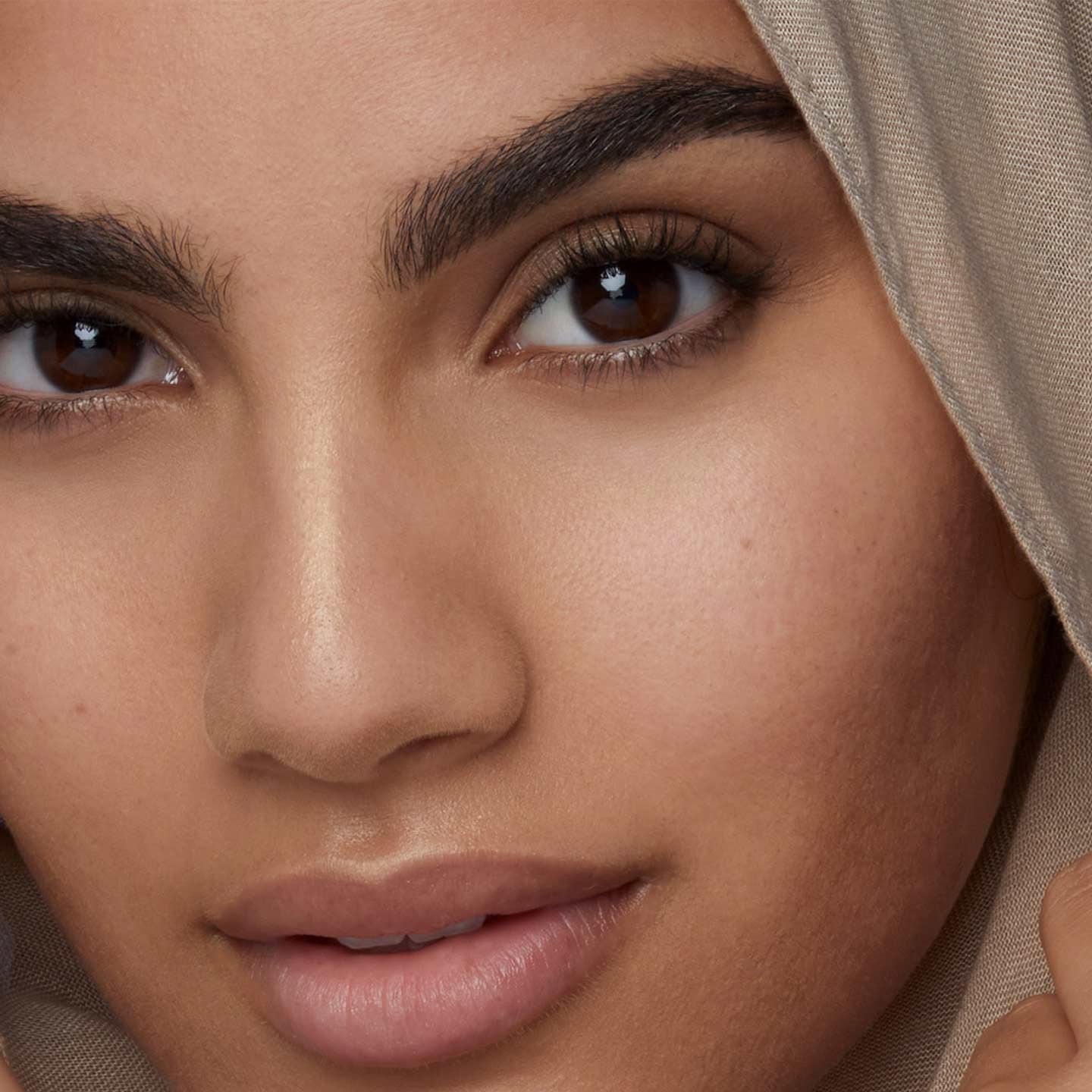 Best eyebrow makeup2021 article thumb